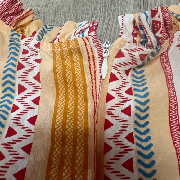 High-Neck Ruffle Top - Picture 3 of 5